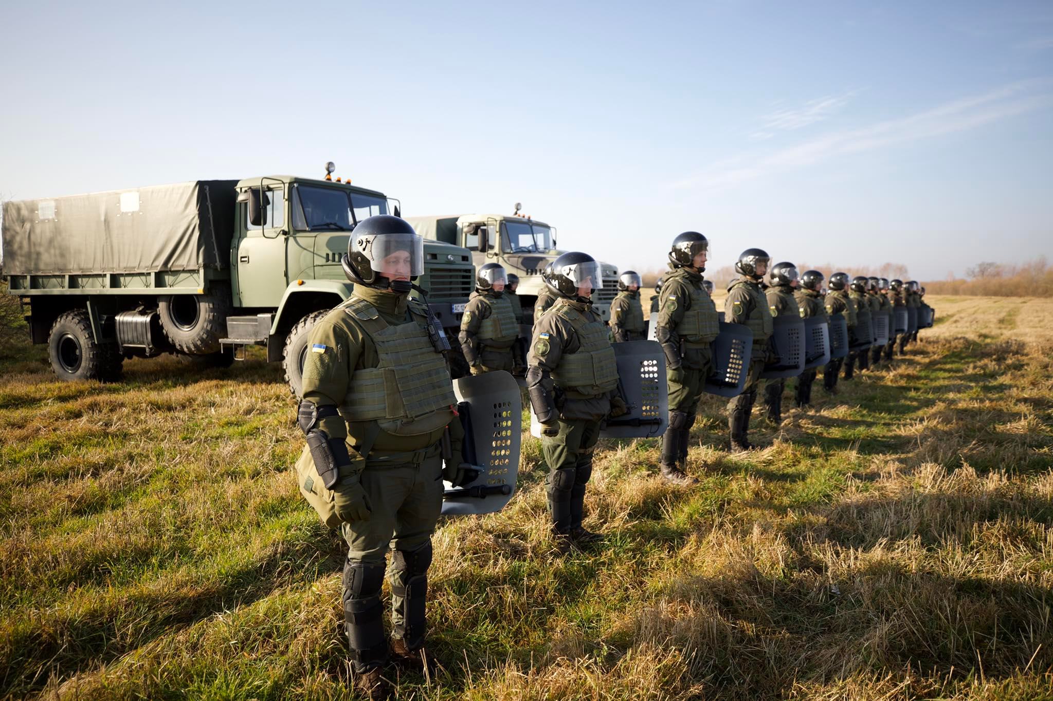 Украина решила начать учения на границе с Беларусью для защиты от мигрантов